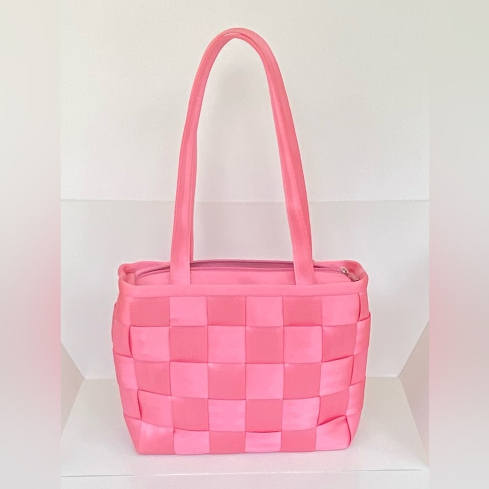 Vintage The Original Harvey’s Seatbelt Bag, Pink Seatbelt Shoulder Bag - Picture 2 of 10